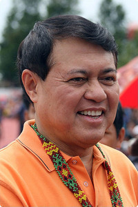 Manny_Villar.jpg