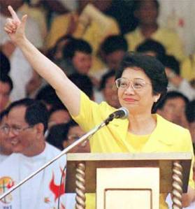 cory aquino.jpg
